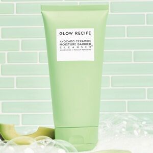 Glow Recipe Avocado Ceramide Moisture Barrier Cleanser NIB